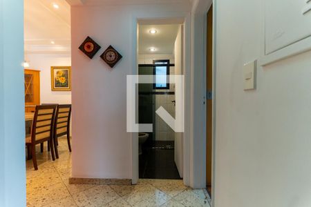 Apartamento para alugar com 71m², 3 quartos e 2 vagasCorredor