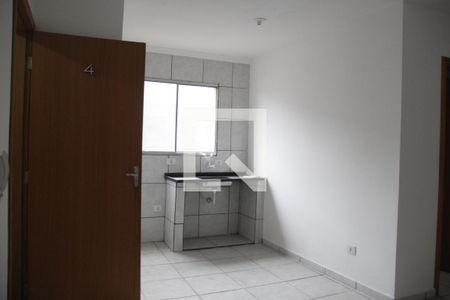 Sala / cozinha de apartamento para alugar com 2 quartos, 55m² em Jardim Quaresmeira, Suzano