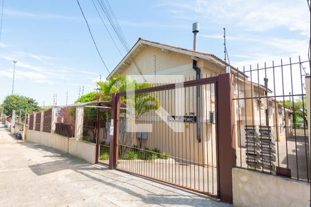 Casa de condomínio à venda com 102m², 3 quartos e 2 vagasFachada