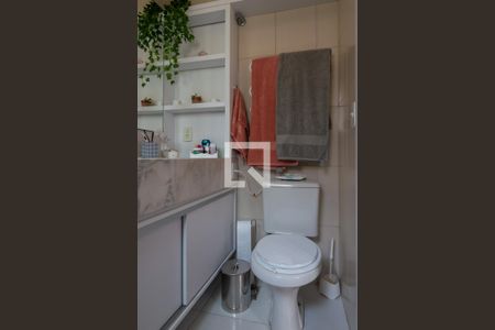 Casa de condomínio à venda com 102m², 3 quartos e 2 vagassuíte