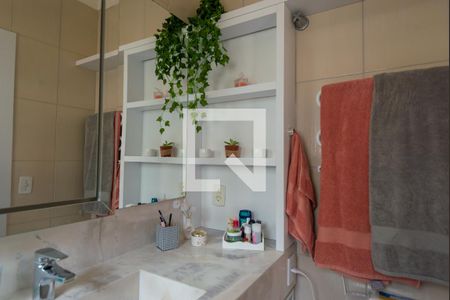 Casa de condomínio à venda com 102m², 3 quartos e 2 vagassuíte