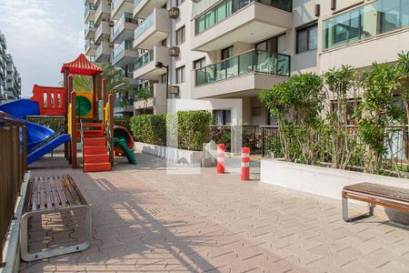 Apartamento para alugar com 105m², 3 quartos e 1 vaga Apartamento para alugar com 105m², 3 quartos e 1 vagaÁrea comum - playground