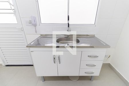 Cozinha de casa para alugar com 1 quarto, 25m² em Vila Gumercindo, São Paulo