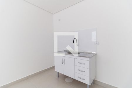 Cozinha de casa para alugar com 1 quarto, 25m² em Vila Gumercindo , São Paulo