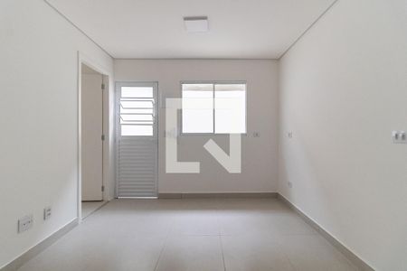 Sala/Cozinha de casa para alugar com 1 quarto, 25m² em Vila Gumercindo , São Paulo