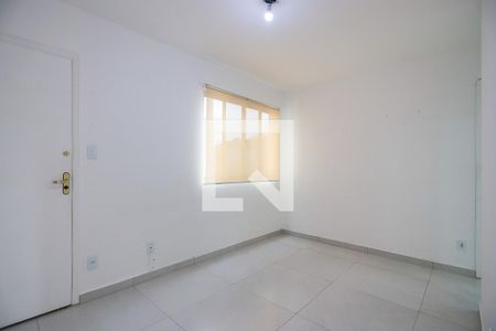 Sala  de apartamento para alugar com 2 quartos, 45m² em Jardim da Glória, Cotia