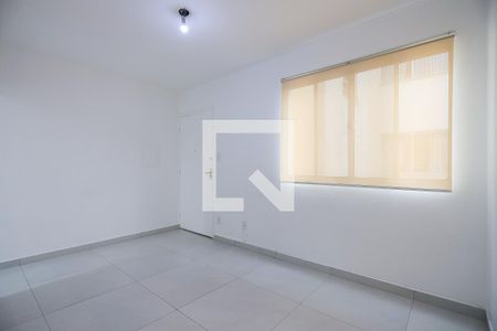 Sala  de apartamento para alugar com 2 quartos, 45m² em Jardim da Glória, Cotia