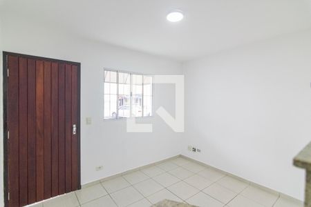 Casa de condomínio para alugar com 47m², 2 quartos e 1 vagaSala