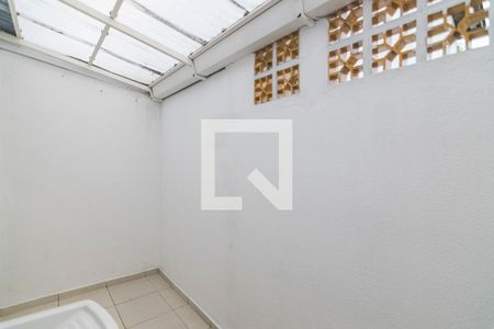 Casa de condomínio para alugar com 47m², 2 quartos e 1 vagaÁrea de Serviço