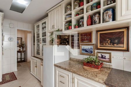 Apartamento à venda com 127m², 3 quartos e 2 vagasCozinha 1