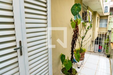 Casa para alugar com 140m², 4 quartos e 1 vagavaranda