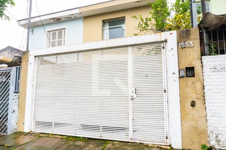 Casa para alugar com 140m², 4 quartos e 1 vagaFachada