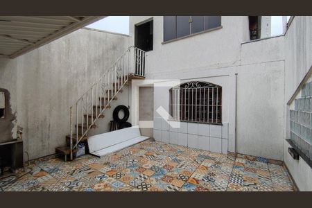 Casa para alugar com 143m², 1 quarto e 3 vagas Casa para alugar com 143m², 1 quarto e 3 vagasGaragem 2