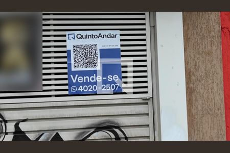 Casa para alugar com 143m², 1 quarto e 3 vagas Casa para alugar com 143m², 1 quarto e 3 vagasPlaquinha instalada no portão do imóvel