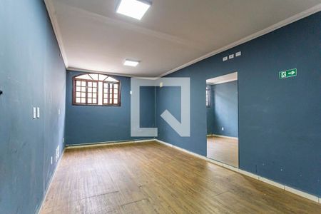 Casa para alugar com 143m², 1 quarto e 3 vagas Casa para alugar com 143m², 1 quarto e 3 vagasSala 4