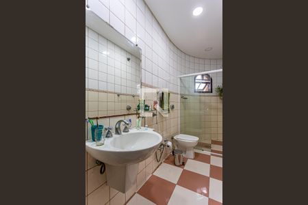 Casa para alugar com 143m², 1 quarto e 3 vagas Casa para alugar com 143m², 1 quarto e 3 vagasBanheiro da Suite 3