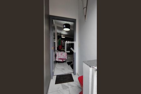 Casa para alugar com 143m², 1 quarto e 3 vagas Casa para alugar com 143m², 1 quarto e 3 vagasEntrada Casa Fundos