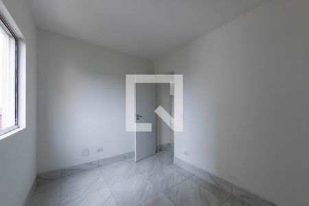 Quarto 1 de apartamento para alugar com 2 quartos, 58m² em Vila Ivone, São Paulo