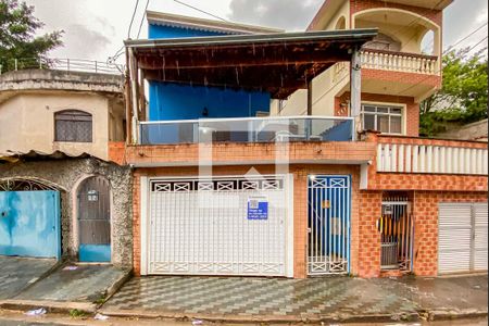 Casa para alugar com 250m², 4 quartos e 2 vagasFachada