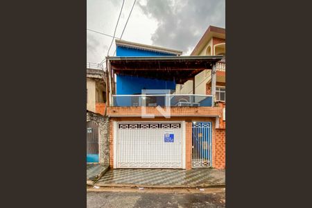 Casa para alugar com 250m², 4 quartos e 2 vagasFachada