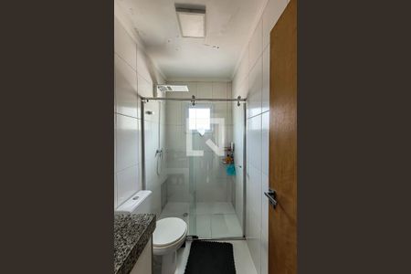 Casa de condomínio à venda com 119m², 3 quartos e 2 vagas Casa de condomínio à venda com 119m², 3 quartos e 2 vagasBanheiro Social