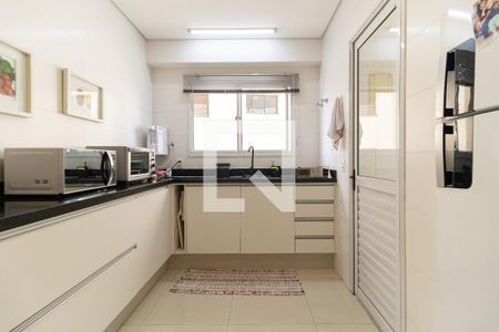 Apartamento à venda com 120m², 2 quartos e 2 vagasCozinha