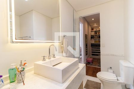 Apartamento à venda com 120m², 2 quartos e 2 vagasBanheiro da Suíte 1