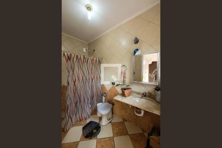 Casa à venda com 165m², 6 quartos e 4 vagas Casa à venda com 165m², 6 quartos e 4 vagasBanheiro de Serviço