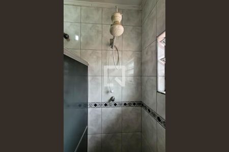 Casa à venda com 165m², 6 quartos e 4 vagas Casa à venda com 165m², 6 quartos e 4 vagasBanheiro (casa de hospedes)