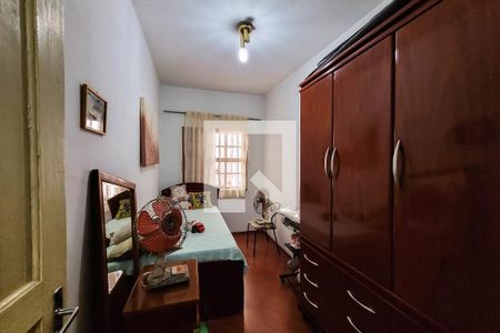 Casa à venda com 165m², 6 quartos e 4 vagas Casa à venda com 165m², 6 quartos e 4 vagasQuarto 2