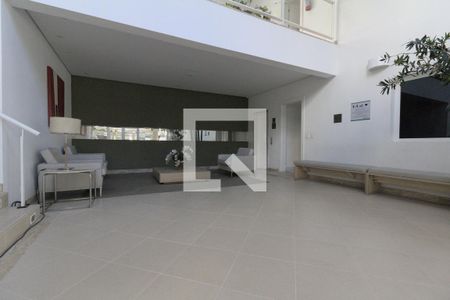 Apartamento à venda com 78m², 3 quartos e 1 vaga Apartamento à venda com 78m², 3 quartos e 1 vagaHall social