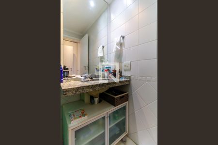 Apartamento à venda com 78m², 3 quartos e 1 vaga Apartamento à venda com 78m², 3 quartos e 1 vagaBanheiro da Suíte 1