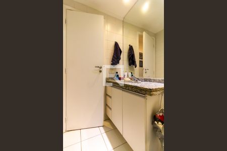 Apartamento à venda com 78m², 3 quartos e 1 vaga Apartamento à venda com 78m², 3 quartos e 1 vagaBanheiro