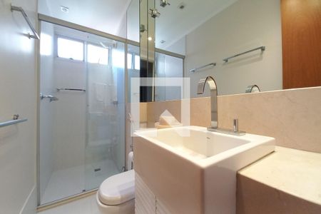 Banheiro de apartamento para alugar com 4 quartos, 157m² em Bosque, Campinas