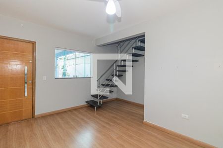 Sala e Cozinha de casa para alugar com 2 quartos, 230m² em Vila Gustavo, São Paulo