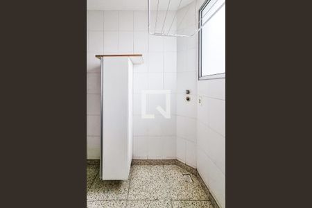 Apartamento à venda com 42m², 2 quartos e 1 vaga Apartamento à venda com 42m², 2 quartos e 1 vagaÁrea de Serviço
