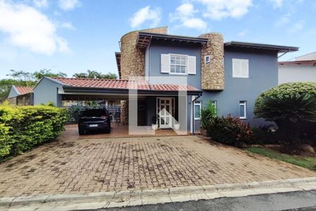 Casa de condomínio à venda com 480m², 5 quartos e 6 vagas Casa de condomínio à venda com 480m², 5 quartos e 6 vagasFachada