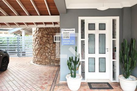 Casa de condomínio à venda com 480m², 5 quartos e 6 vagas Casa de condomínio à venda com 480m², 5 quartos e 6 vagasPLACA INSTALADA