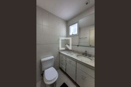 Apartamento para alugar com 186m², 3 quartos e 3 vagas Apartamento para alugar com 186m², 3 quartos e 3 vagasBanheiro Social