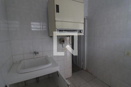 Área de Serviço de casa para alugar com 4 quartos, 380m² em Vila Guaca, São Paulo