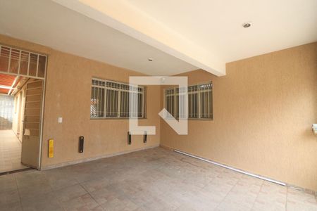 Quintal  de casa para alugar com 4 quartos, 380m² em Vila Guaca, São Paulo
