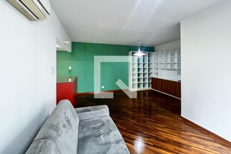 Sala de apartamento para alugar com 3 quartos, 94m² em Indianópolis, São Paulo