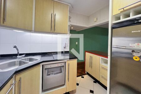 Cozinha de apartamento para alugar com 3 quartos, 94m² em Indianópolis, São Paulo