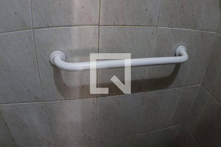 Casa à venda com 320m², 3 quartos e 1 vagaBanheiro 2