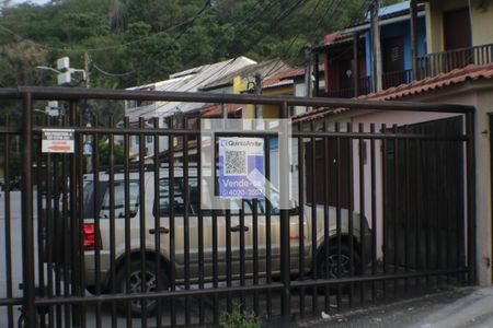 Casa à venda com 320m², 3 quartos e 1 vagaFachada