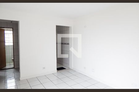Sala de apartamento para alugar com 2 quartos, 54m² em Parque Pirajussara, Embu das Artes