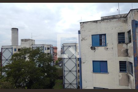 Vista de apartamento para alugar com 2 quartos, 54m² em Parque Pirajussara, Embu das Artes