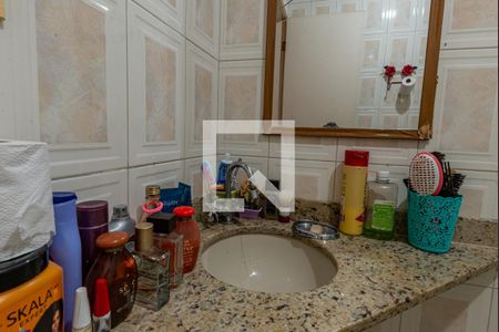 Casa de condomínio à venda com 180m², 3 quartos e 1 vaga Casa de condomínio à venda com 180m², 3 quartos e 1 vagaBanheiro