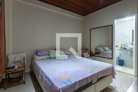 Casa de condomínio à venda com 180m², 3 quartos e 1 vaga Casa de condomínio à venda com 180m², 3 quartos e 1 vagaQuarto 2