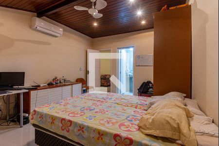 Casa de condomínio à venda com 180m², 3 quartos e 1 vaga Casa de condomínio à venda com 180m², 3 quartos e 1 vagaQuarto Suíte